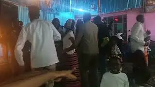 Anni (sollo gashiti)anana shodoba uya shiraro (selam hotel)