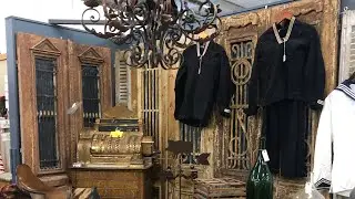 10 Minutes of Shopping Therapy Loanstar Antiques. #vintage #antiquemall #antique #rarities