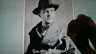 Horacio the handsnake - Avery Hopwood