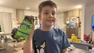 RJT gets Leonardo socks 
