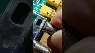 TirOOnn de cable....reparacion conector antena Lcd50