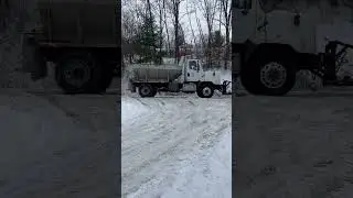 Caught truck plowing roads #boonenc