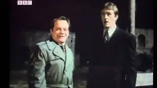 Only Fools and Horses: The inflatable dolls explode - (in reverse)