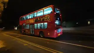 Доставки еды в мокроту и ветроту ночи