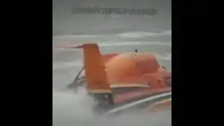 speed boat flipped accident