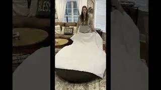 how to fold a pillow blanket