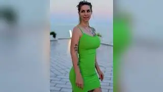 Acropolis 1989 - Curry model biography | Nikki pedia bio.