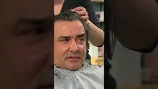 WSTAŁ I ZACZĄŁ RECYTOWAĆ HAMLETA 😂 | Podsłuchane u fryzjera #shorts