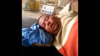 GORDO RONCADOR  (FAT SNORER)