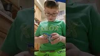 Opening Japanese pok&egrave;mon packs