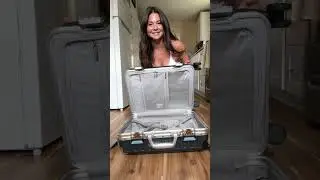 Fun Unboxing of our Zipperless Hardshell Suitcase (The ZX by Luggex) by lifeandtravelsofjess