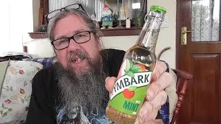 Tymbark apple and mint drink from Poland review