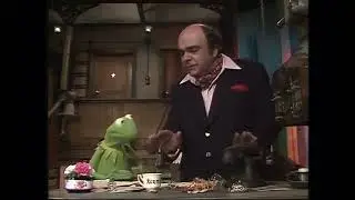 The Muppet Show - 312: James Coco - Backstage #4 (1978)