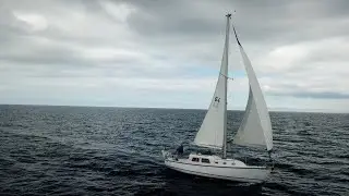 S.V. Thanks Dad - Afternoon sail on Lake Michigan with winds to 16 knots before they died dead.