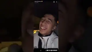 Fares Salvatore fait une course avec ses potes sur l'autoroute