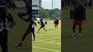 BEARS RBs Flashing The Hands At Day 2 of Training Camp #bears #chicagobears #NFL
