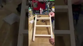 DIY hand Towel holder. Great beginner woodworking projects (quick version)