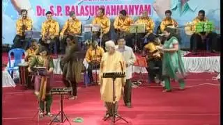 பாடல்:ஒரு நிலவு மலரும் நடனம்