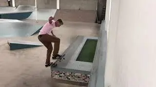 Switch and signal skatepark clips