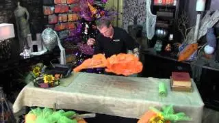 How to make a Pumpkin Wreath - Trees n Trends - Unique Home Decor