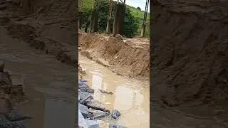 Chuva forte interdita constru&ccedil;&atilde;o de quadra em Joaquim Gomes-AL