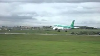 Aer Lingus A320 landing Cork Airport