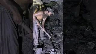 Black Diamond # Black gold mining #CoalMiningLife #HardWorkPysOf #RealWork #