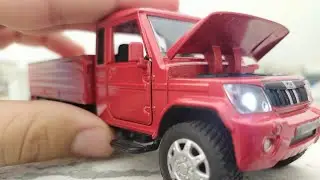 Unboxing mini Bolero pickup 1:32 scale model | Auto World Miniature