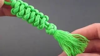 How to Make An Emperor's Snake Knot (Key Fob) by TIAT