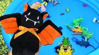 Learning Toys in Pool with BAT Learn Names by Puggy Pineapple