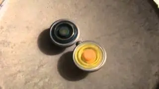 Beyblade Flame Sagittario C145S vs Thunder Leone GB145BS