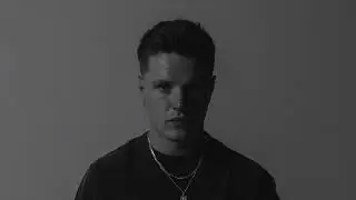 Sonny Tennet - Don't Want A Heart (Official Visualiser)