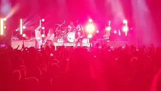 I believe in a thing called love - the darkness Melbourne 2020