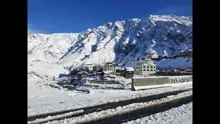 Night snowfall life #travelvlog #JaniTV #TWNabeel #JaniTV #TWNabeel #travel @Shahgtourstravels1