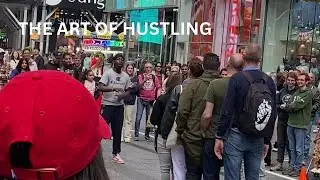 New York City Street Performers/Times Square #shorts #citylife #sale #culture #urban #hustle