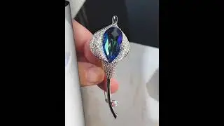 Blue crystals tulip wedding brooch