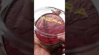 Bless your cheeks with charm of Soft Berries! Signature Ombre Blusher from #moira #ytshorts