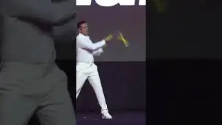 Akshay Kumar nun chaku stunts in Livguard event #Welcome3 #HeraPheri3 #AkshayKumar