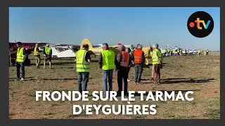 Manifestation des usagers de l'aérodrome  d'Eyguières, privés de vol