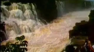 Ponte cai e deixa 32 mortos no Parque Nacional das Sete Quedas  - Janeiro 1982