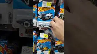 Hot Wheels Treasure Hunt! #hotwheels #shorts #trending #chevrolet #youtubeshorts