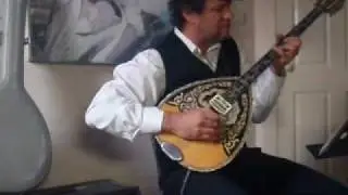 Isouna ksipoliti ( paksimadokleftra ) Παξιμαδοκλέφτρα  Greek Music
