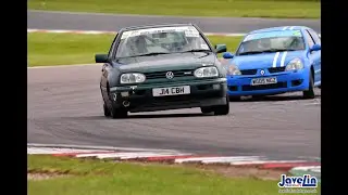 Donington August 2019 Clio 182 Cup vs. VR6 Golf