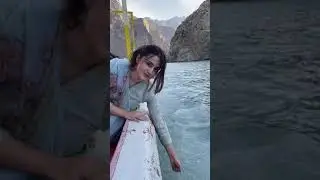 Beautiful girl Hunza lake #trending