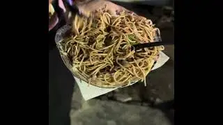 Exploring Chinese fast food in Lucknow street please, like,share and subscribe 🙏🏻