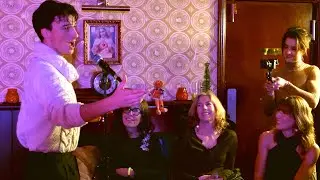 IRISH Pub LOVES Blue Christmas ~ Cuan Durkin LIVE