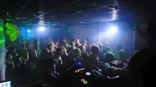 Laidback Luke vs. Umek - Work This G*O*D (Matt Busse Mash-up)