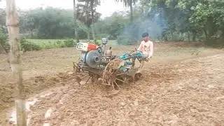 শীতের সকাল ট্রাক্টর নিয়ে চলে আসছে জমি চাষ করতে #গ্রাম প্রেমী