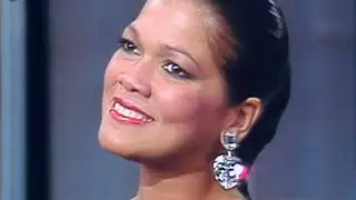 &Aacute;NGELA CARRASCO - LA ROSA