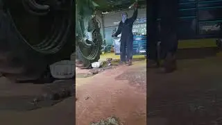 FINAL DRIVE OIL LEAK REPAIR.